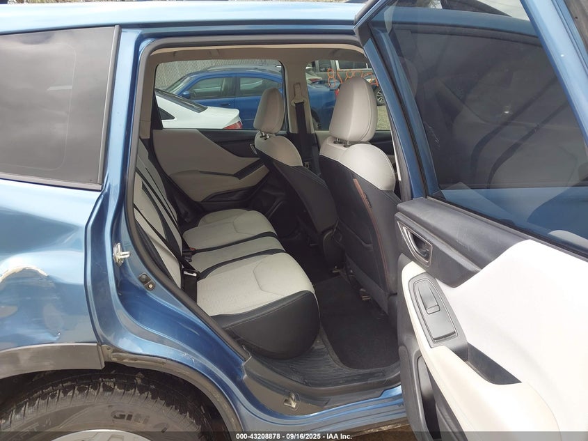 2021 SUBARU FORESTER JF2SKADC4MH460963