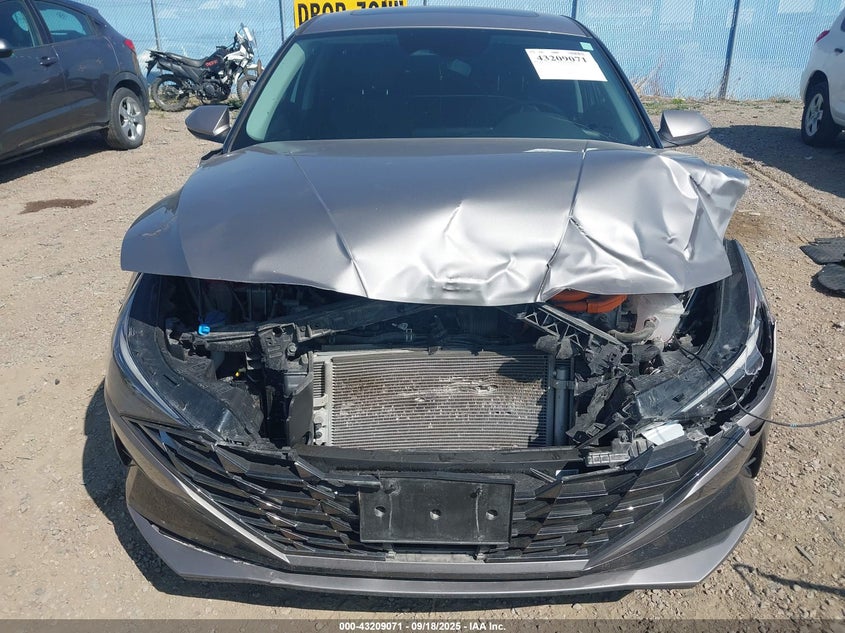 2023 HYUNDAI ELANTRA HYBRID LIMITED KMHLN4AJ2PU062656