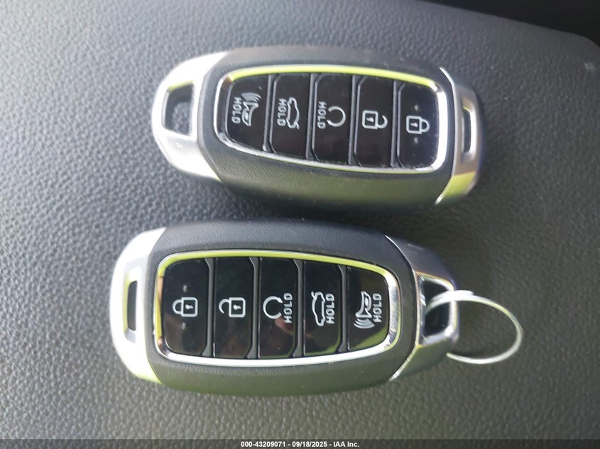 2023 HYUNDAI ELANTRA HYBRID LIMITED KMHLN4AJ2PU062656