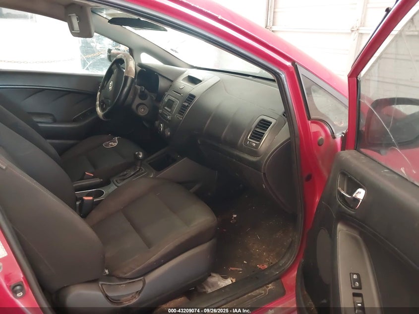 2016 KIA FORTE LX - KNAFK4A63G5492497