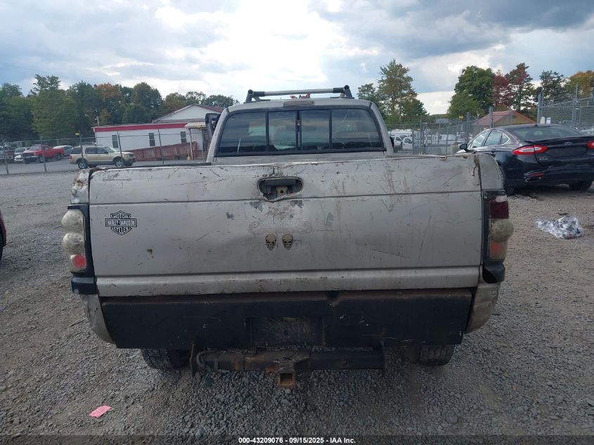 1998 Dodge Ram 2500 St VIN: 1B7KF23ZXWJ174822 Lot: 43209076