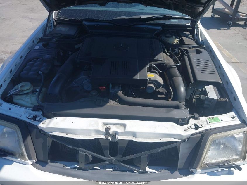 1998 Mercedes-Benz Sl 500 VIN: WDBFA67F4WF157961 Lot: 43209136