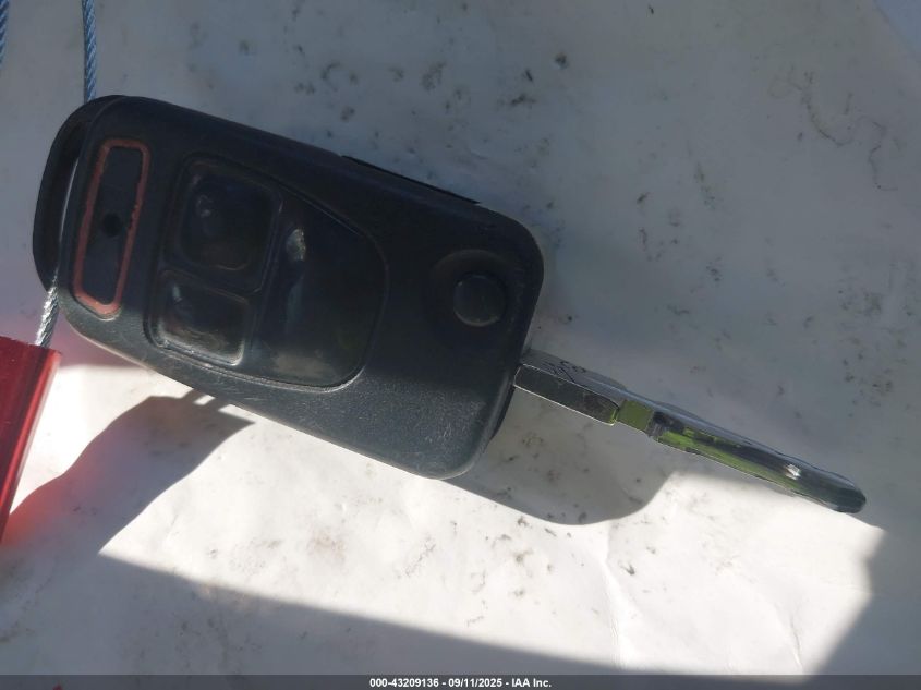 1998 Mercedes-Benz Sl 500 VIN: WDBFA67F4WF157961 Lot: 43209136