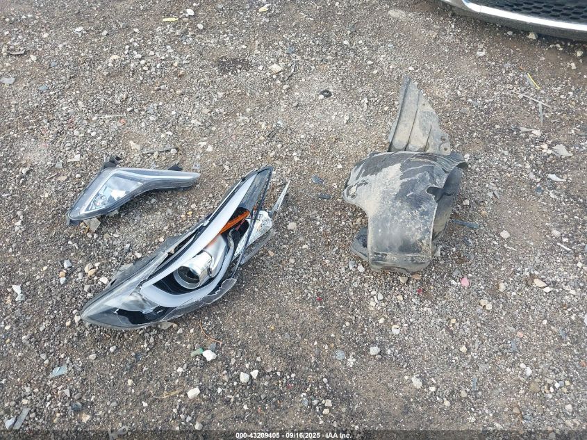 2020 Hyundai Elantra VIN: 5NPD84LS3LH590946 Lot: 43209405