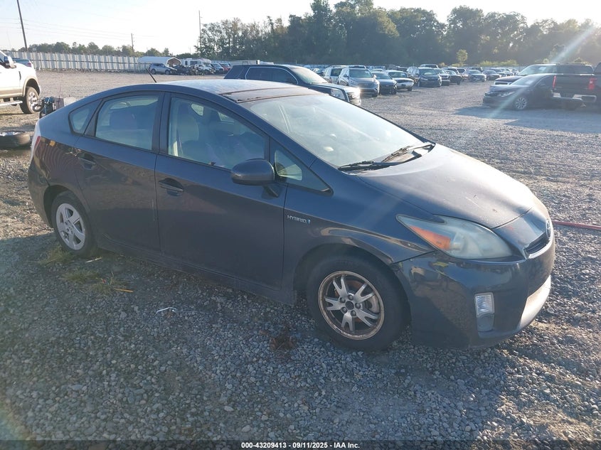 TOYOTA PRIUS THREE