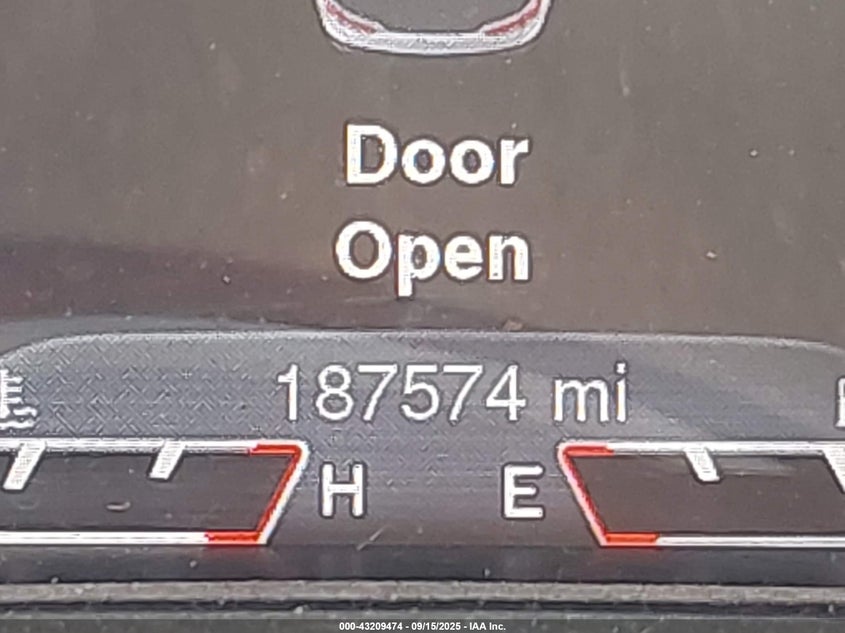 2016 Jeep Cherokee Limited VIN: 1C4PJLDB1GW362015 Lot: 43209474