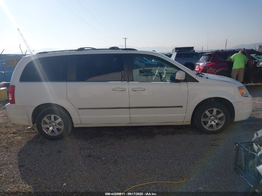 2009 Chrysler Town & Country Touring VIN: 2A8HR54199R512957 Lot: 43209511