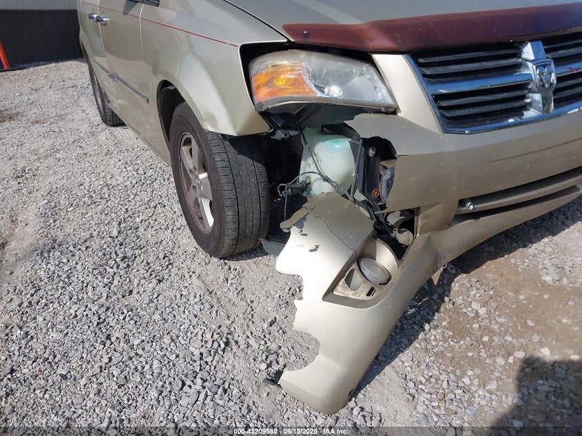 2D4RN5D16AR350252 2010 DODGE CARAVAN photo no. 6