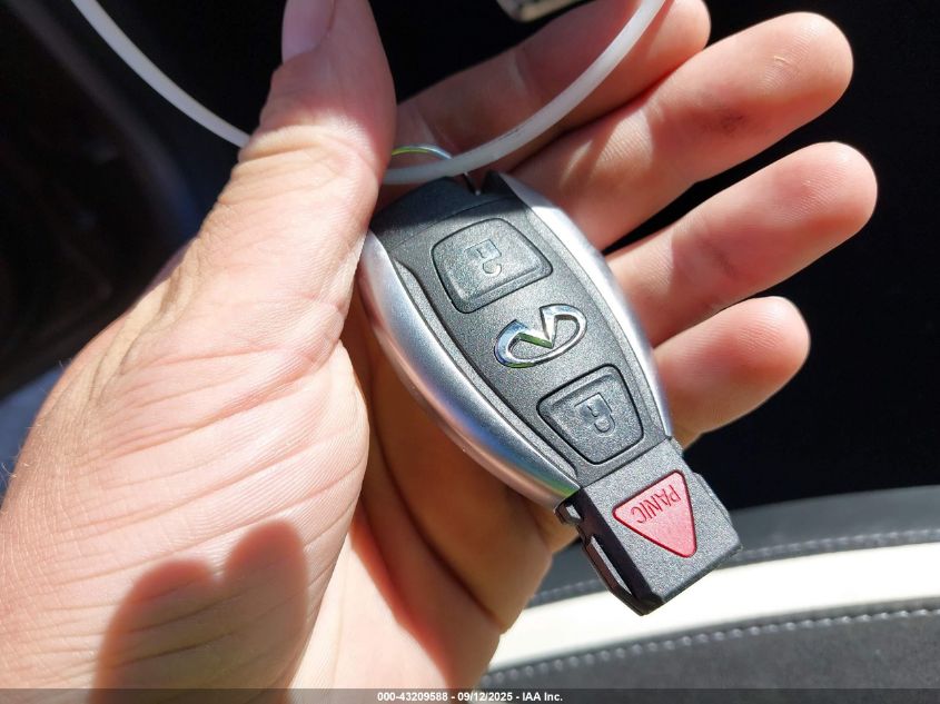 2018 Infiniti Qx30 Sport VIN: SJKCH5CP2JA055862 Lot: 43209588