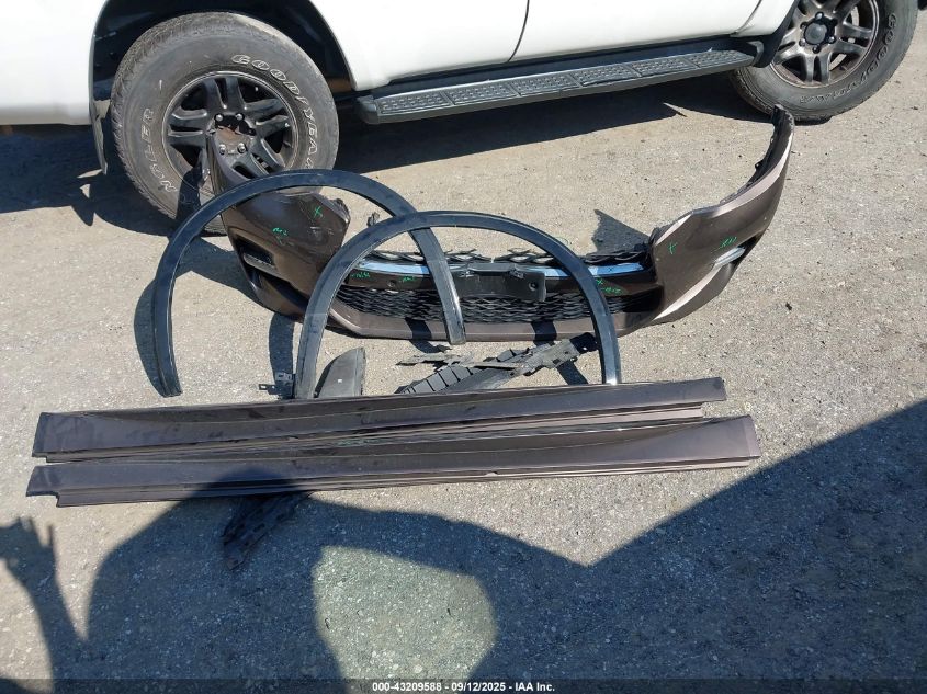 2018 Infiniti Qx30 Sport VIN: SJKCH5CP2JA055862 Lot: 43209588