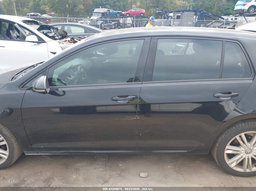 2015 VOLKSWAGEN GOLF TDI SE 4-DOOR - 3VW2A7AU5FM022014