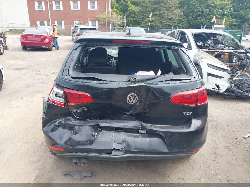 2015 VOLKSWAGEN GOLF TDI SE 4-DOOR - 3VW2A7AU5FM022014