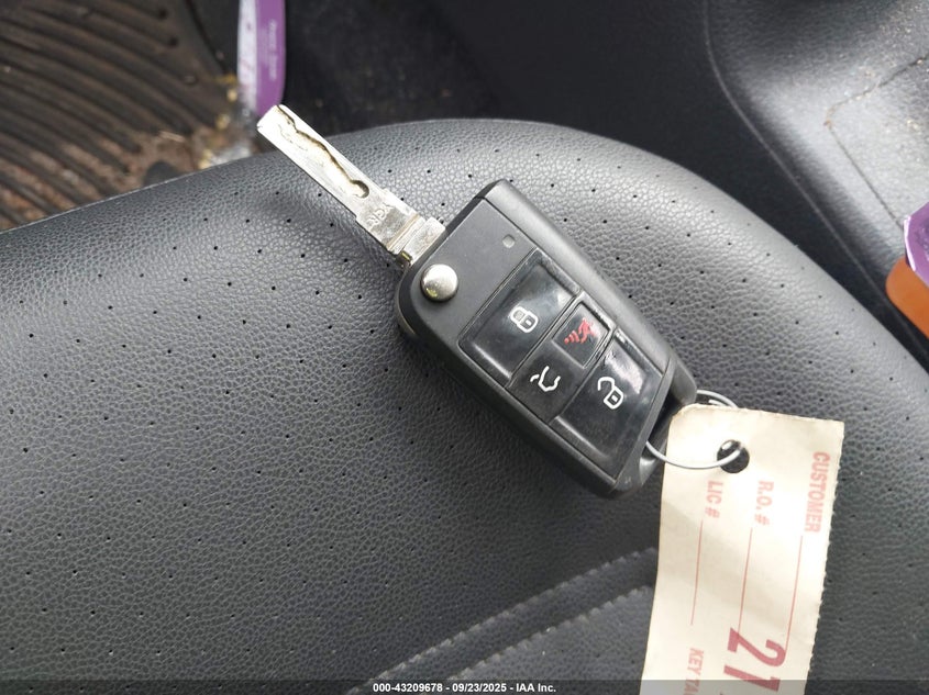 2015 VOLKSWAGEN GOLF TDI SE 4-DOOR - 3VW2A7AU5FM022014