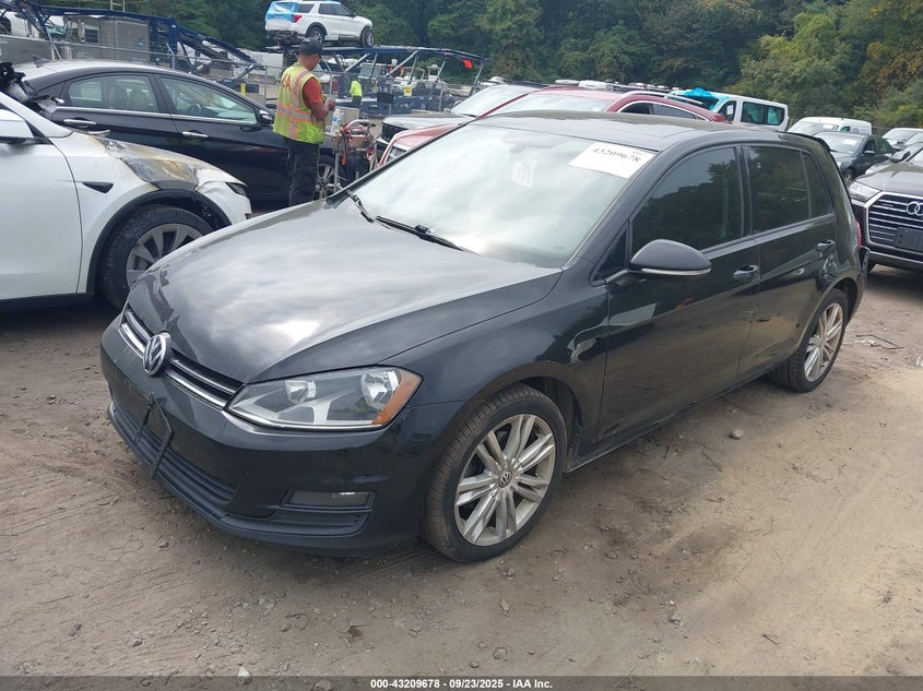 2015 VOLKSWAGEN GOLF TDI SE 4-DOOR - 3VW2A7AU5FM022014