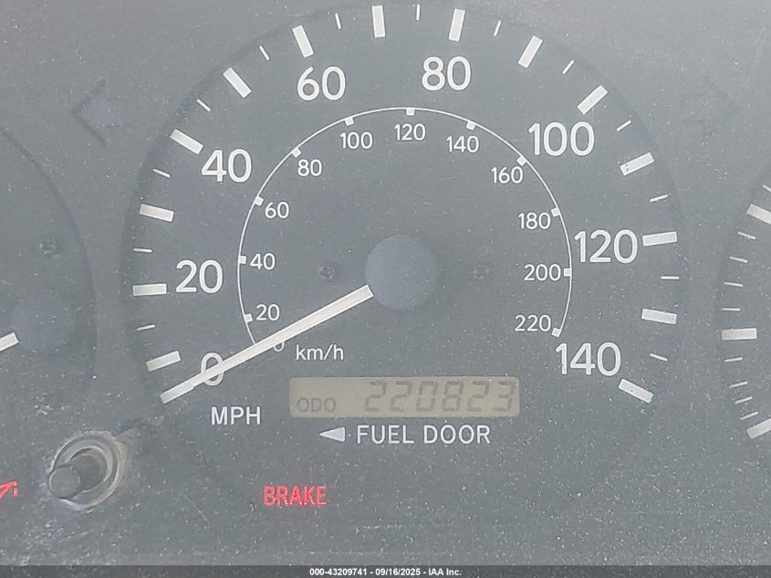 1999 Toyota Camry Le V6 VIN: 4T1BF28K2XU074964 Lot: 43209741