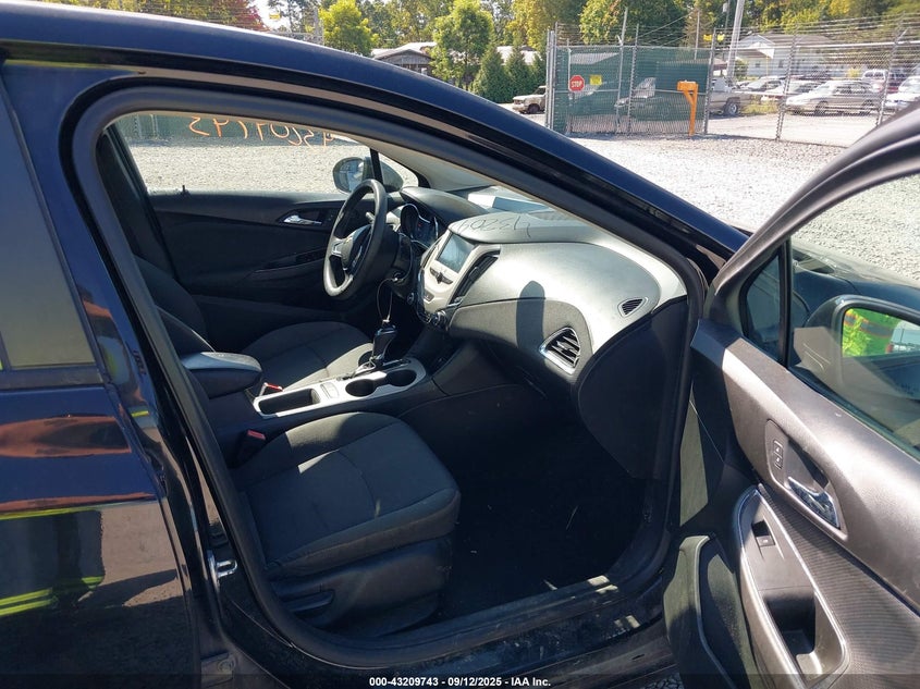 2018 CHEVROLET CRUZE LS AUTO 1G1BC5SM9J7216864