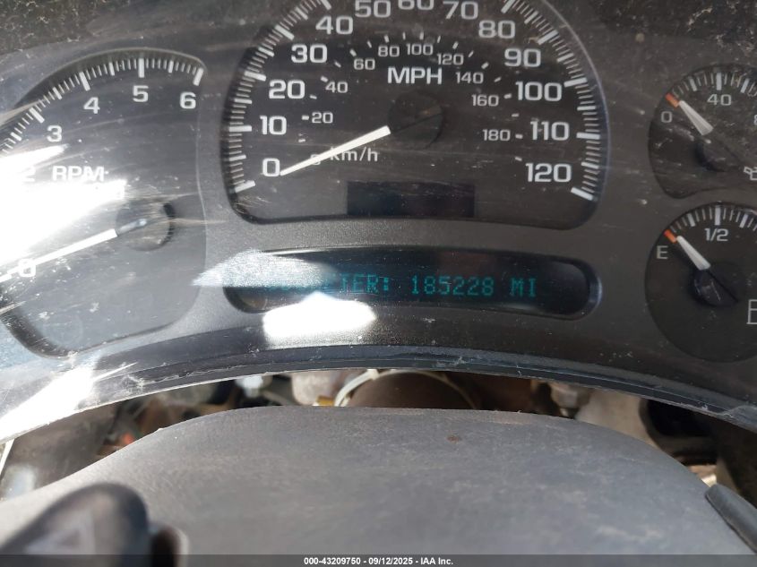 2001 Chevrolet Silverado 1500 VIN: 1GCEC14W21Z114046 Lot: 43209750