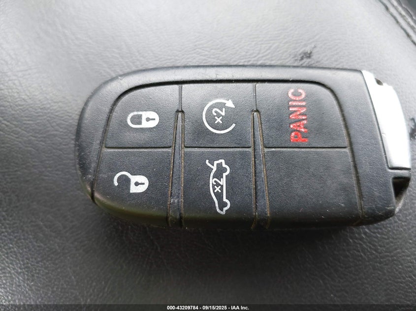 2016 CHRYSLER 200 LIMITED PLATINUM - 1C3CCCAB7GN182934