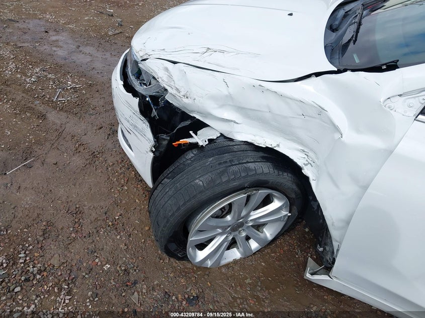 2016 CHRYSLER 200 LIMITED PLATINUM - 1C3CCCAB7GN182934