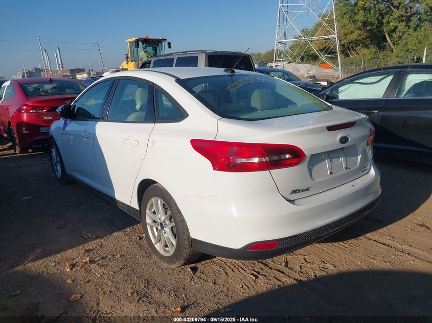 2016 FORD FOCUS SE - 1FADP3F20GL264857