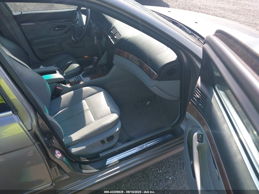 WBADN63422GN85711 2002 BMW 5ER photo no. 5