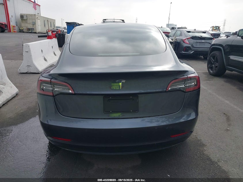 2021 Tesla Model 3 Standard Range Plus Rear-Wheel Drive VIN: 5YJ3E1EA4MF919335 Lot: 43209889
