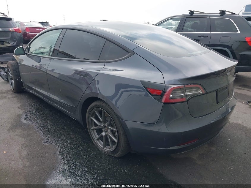 2021 Tesla Model 3 Standard Range Plus Rear-Wheel Drive