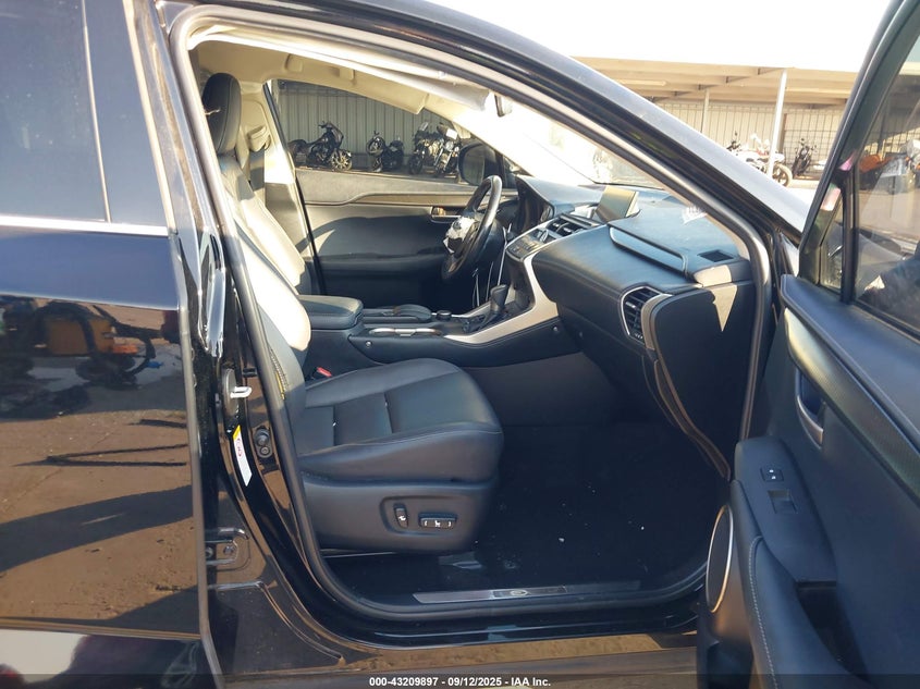 2017 LEXUS NX 200T JTJYARBZXH2076399