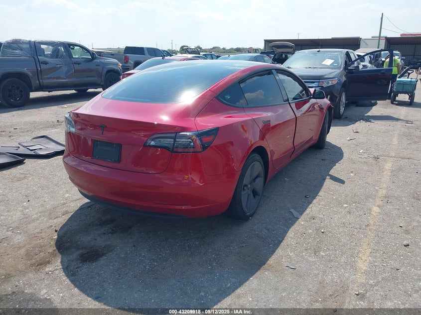 5YJ3E1EA3NF111219 2022 TESLA MODEL 3 photo no. 4