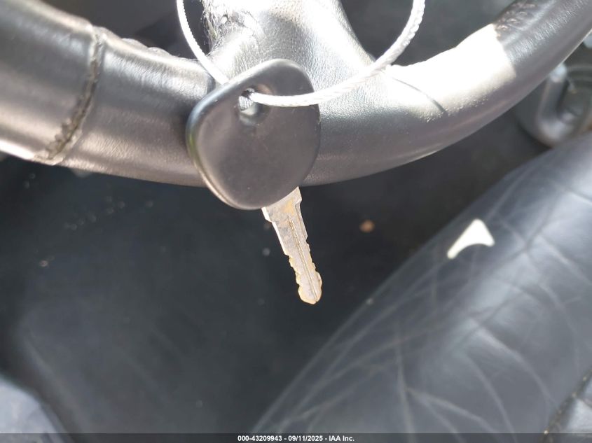 2001 Chevrolet Silverado 1500 Ls VIN: 2GCEC19V311171803 Lot: 43209943