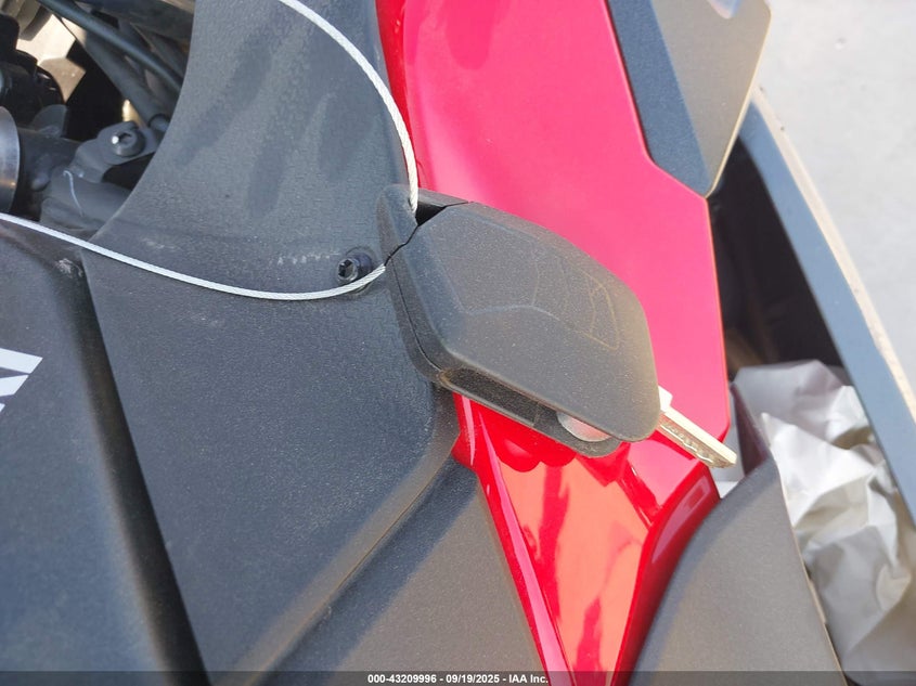 2025 KAWASAKI EX500 A/B - ML5EXGJ13SDA42012