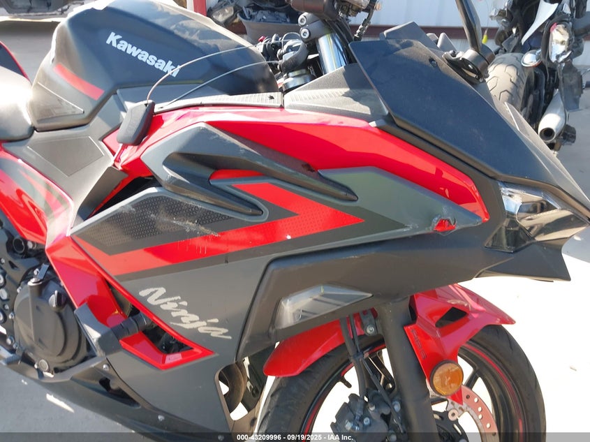 2025 KAWASAKI EX500 A/B - ML5EXGJ13SDA42012