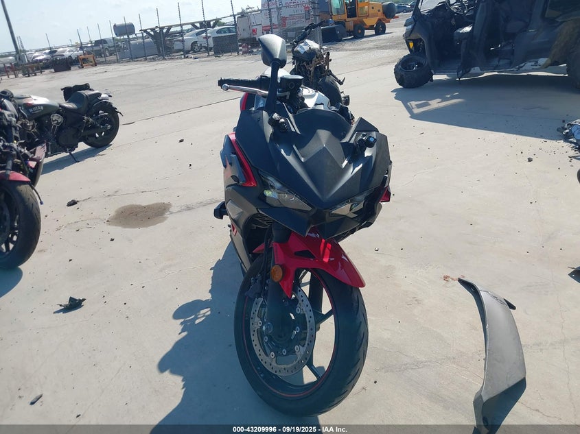 2025 KAWASAKI EX500 A/B - ML5EXGJ13SDA42012