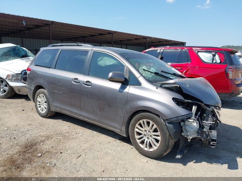 TOYOTA SIENNA XLE V6 8 PASSENGER