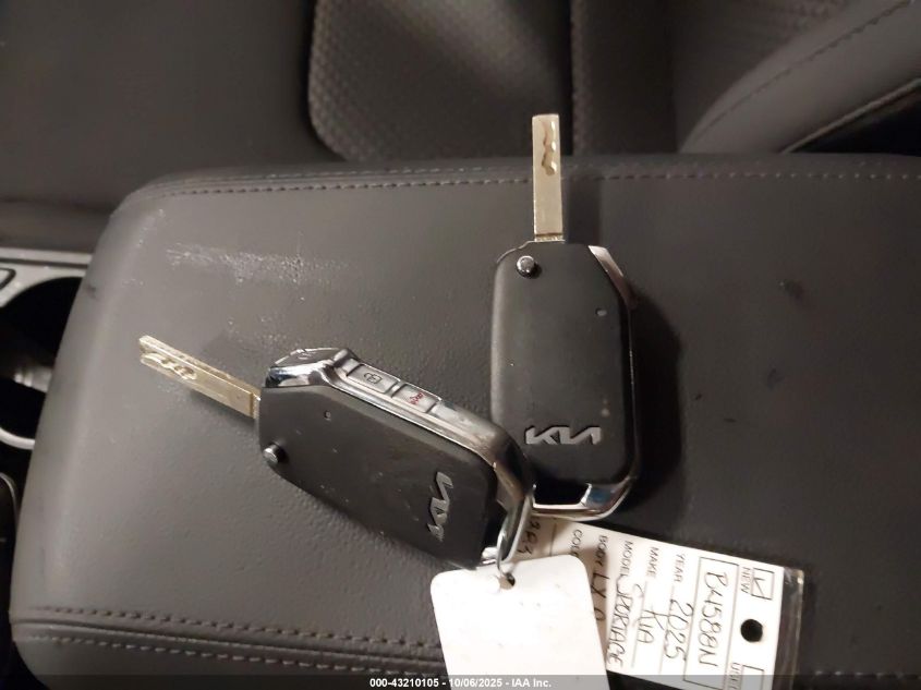 2025 Kia Sportage Lx VIN: KNDPUCDF9S7383952 Lot: 43210105