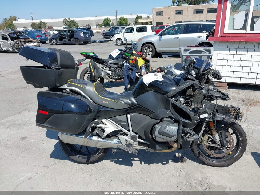 2022 BMW R 1250 RT WB10L0301N6F18917