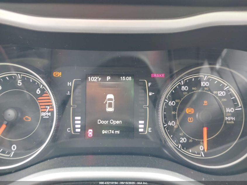 2017 Jeep Cherokee Latitude 4X4 VIN: 1C4PJMCB5HW611344 Lot: 43210194