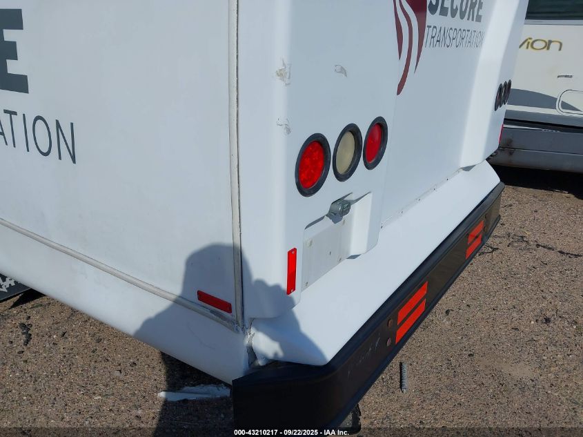 2009 Ford E-450 Cutaway VIN: 1FDFE45S39DA25120 Lot: 43210217