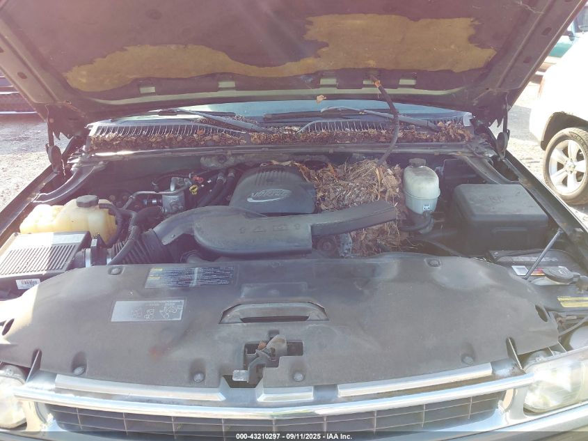 2004 Chevrolet Suburban 1500 Lt VIN: 3GNFK16Z24G315973 Lot: 43210297