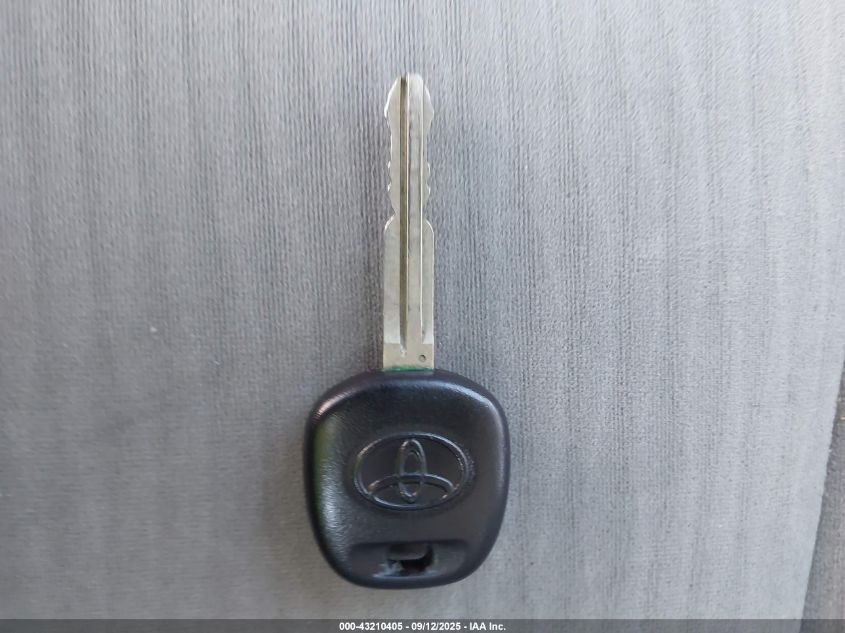 2010 Toyota Corolla Le VIN: 2T1BU4EE2AC311686 Lot: 43210405