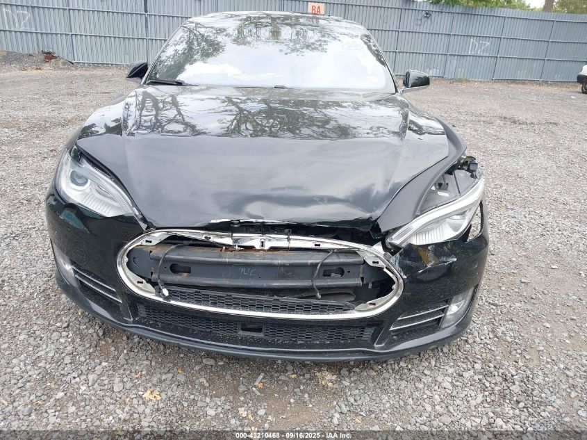 2015 Tesla Model S 70D/85D/P85D VIN: 5YJSA1E20FF106206 Lot: 43210468