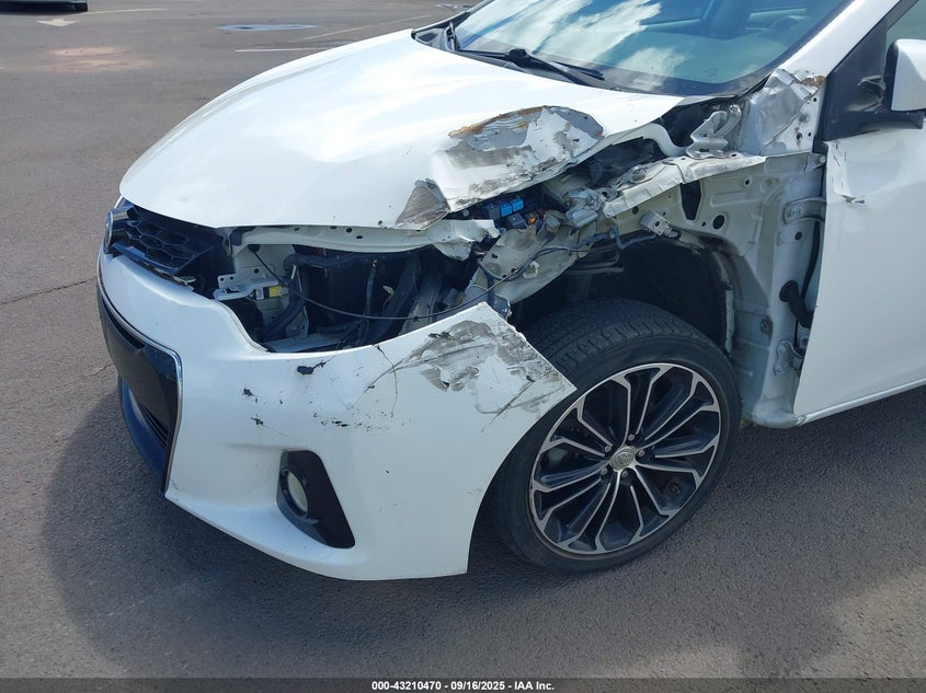 2014 Toyota Corolla S/S Plus/S Premium VIN: 5YFBURHE7EP178227 Lot: 43210470