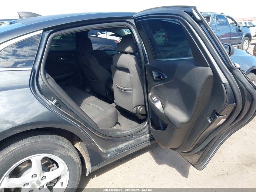 2017 Chevrolet Malibu Ls VIN: 1G1ZB5ST5HF289044 Lot: 43210471