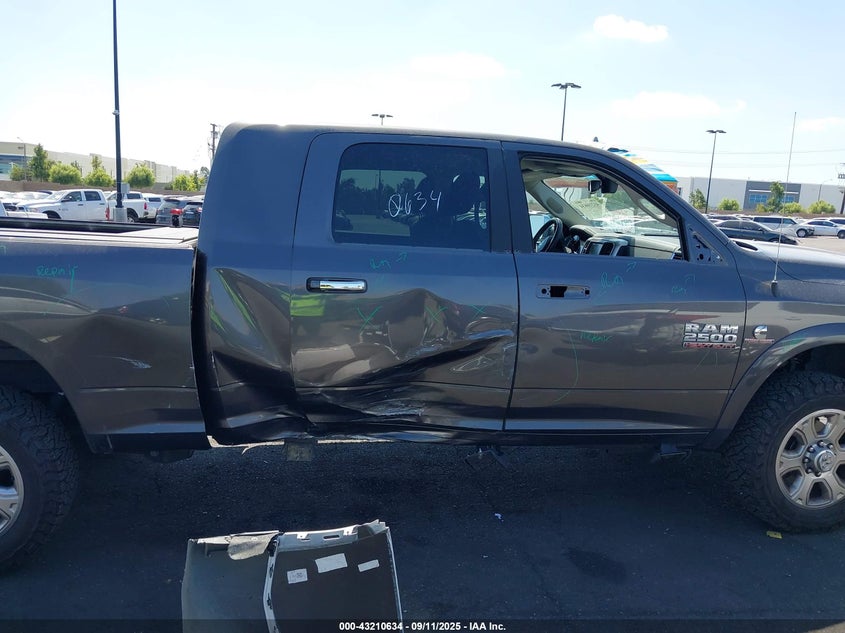 2017 RAM 2500 LARAMIE  4X4 6'4 BOX - 3C6UR5NL7HG568767