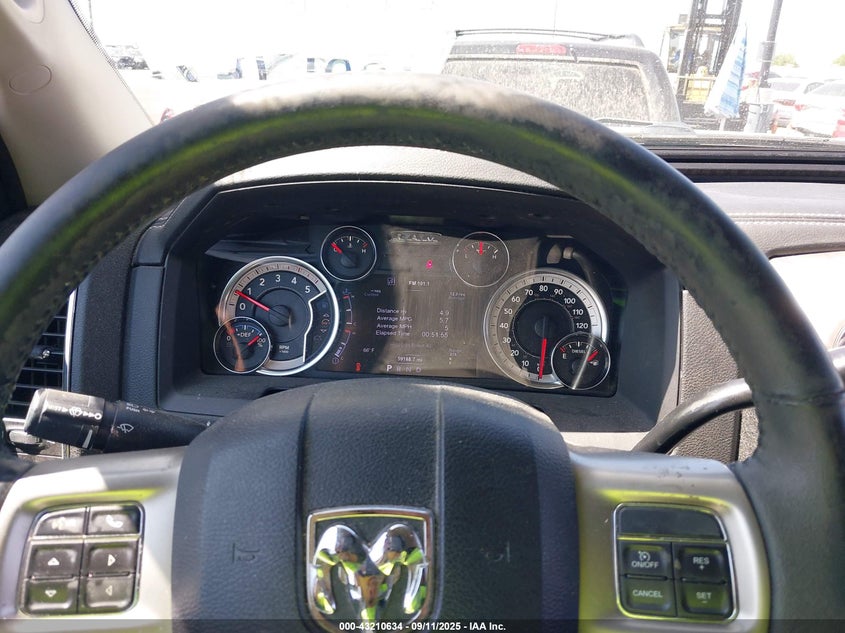 2017 RAM 2500 LARAMIE  4X4 6'4 BOX - 3C6UR5NL7HG568767