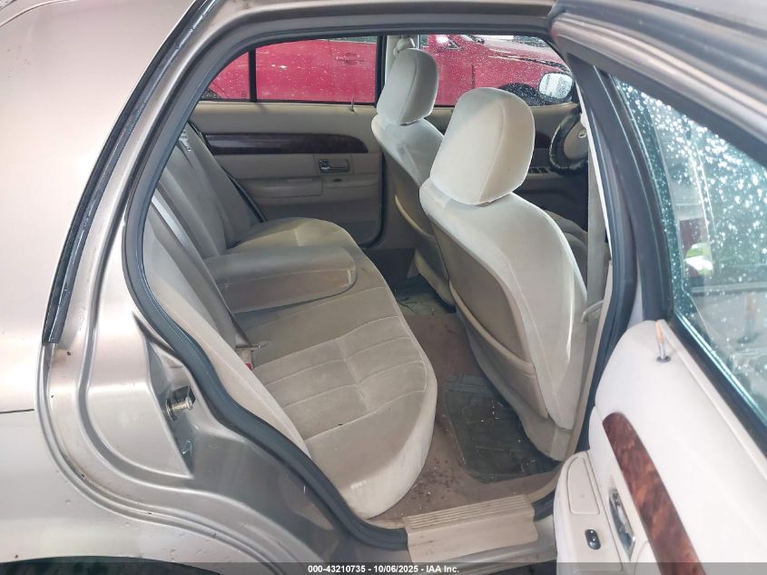 2005 Mercury Grand Marquis Gs VIN: 2MEFM74W65X601300 Lot: 43210735