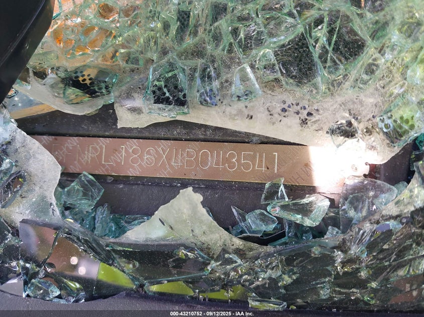 2004 Honda Odyssey Ex VIN: 5FNRL186X4B043541 Lot: 43210752