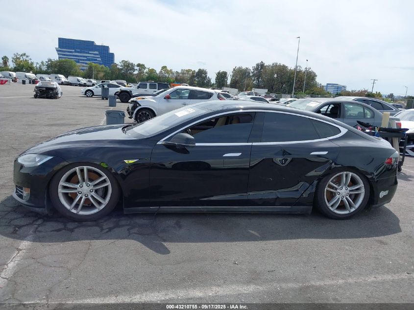 2013 Tesla Model S VIN: 5YJSA1CN2DFP07286 Lot: 43210755
