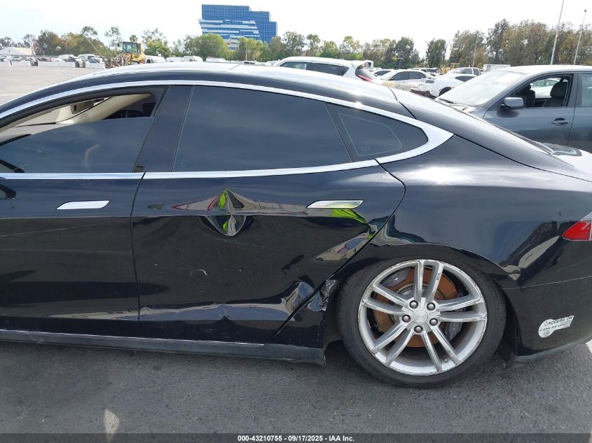 2013 Tesla Model S VIN: 5YJSA1CN2DFP07286 Lot: 43210755