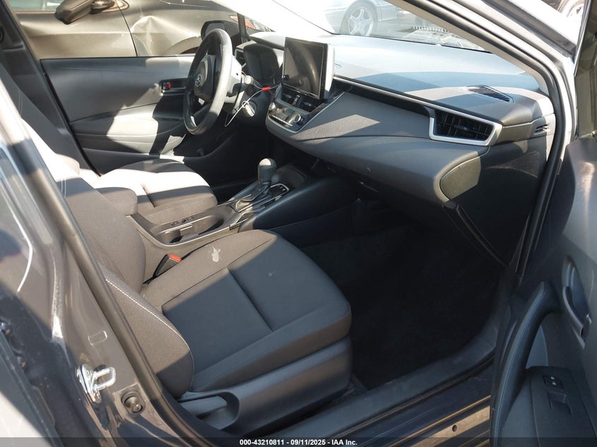 2023 Toyota Corolla 1.8 Hybrid Le Grey Lot 111043210811 Vin JTDBCMFEXP3020663